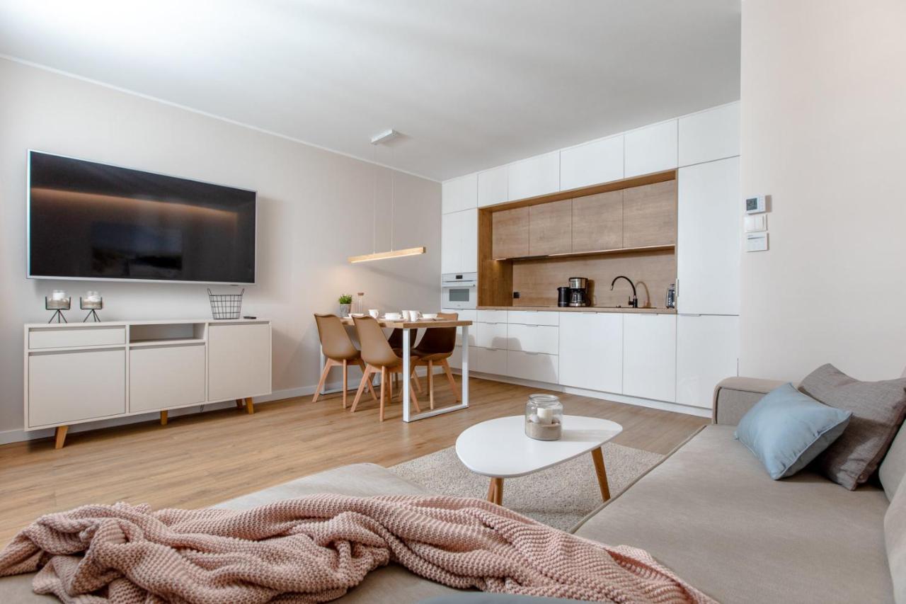 Rewal Blue Sun Morska Apartment Bagian luar foto