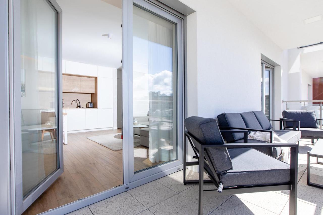 Rewal Blue Sun Morska Apartment Bagian luar foto